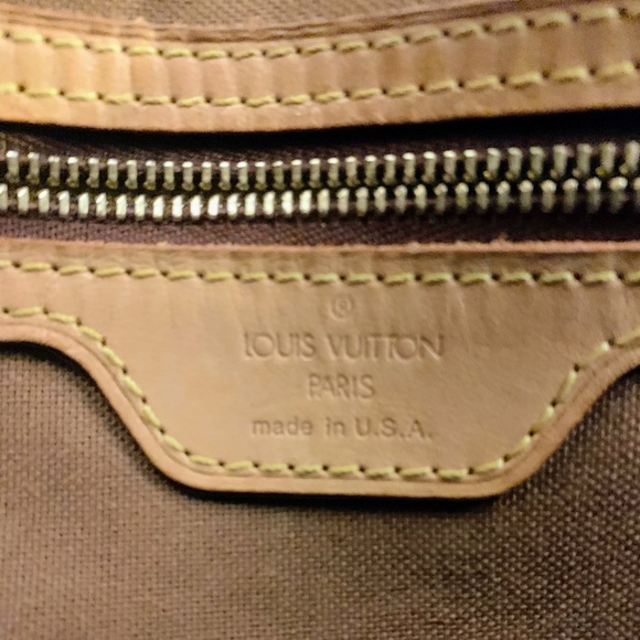 **SOLD** Louis Vuitton Mini Looping Shoulder Bag - Picture 5 of 12